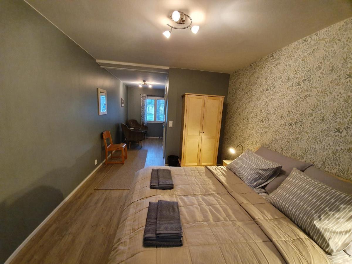 B&B Taipaleenniemi 萨翁林纳 外观 照片